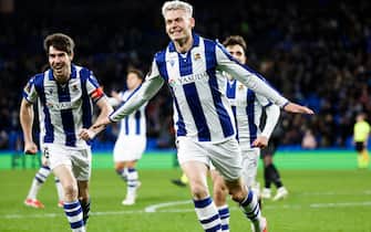 Real Sociedad, epa11864867 Real Sociedad's Orri Oskarsson (C) celebrates after scoring the 2-0 goal during the UEFA Europa League match between Real Sociedad and PAOK in San Sebastian, Basque Country, northern Spain, 30 January 2025. EPA/Juan Herrero