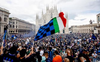 Festa interisti piazza Duomo